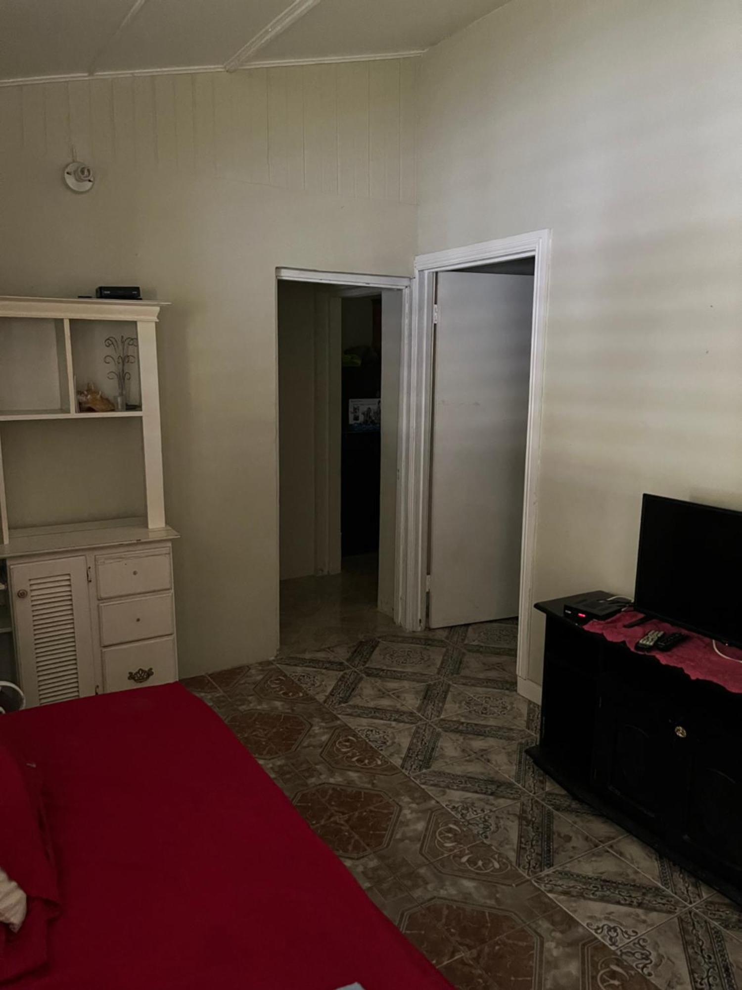 Andre'S Guest House Негрил Стая снимка
